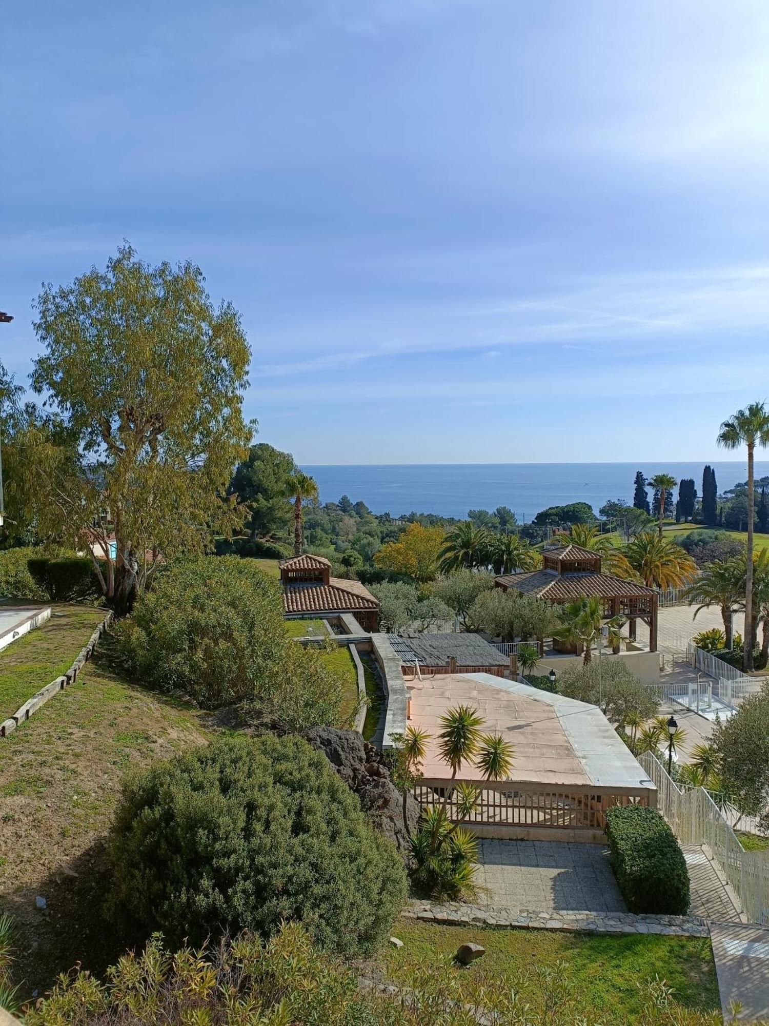 Cap Esterel Village Vacances T2 Vue Mer Agay Saint-Raphaël Extérieur photo